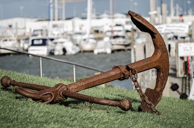 an old anchor