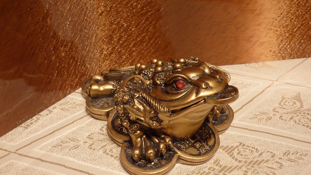 Feng shui money frog