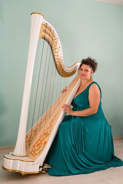 Harp symbol of love