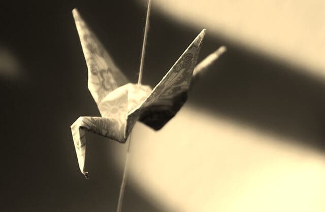 Shikigami paper plane
