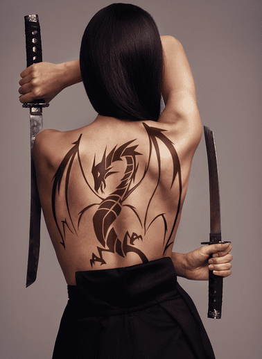 tatuagem de dragão alado