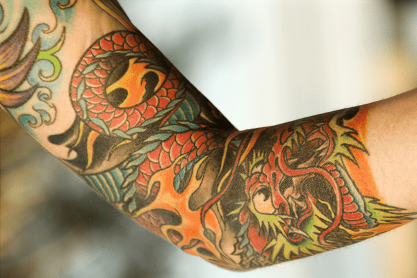 tatuagem de dragão vermelho